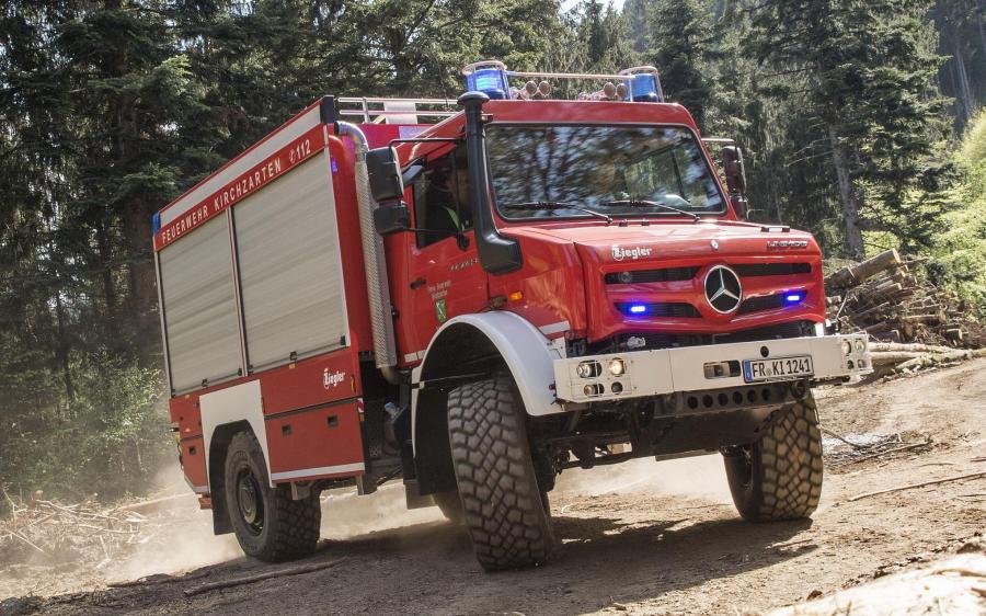Mercedes-Benz Unimog U 5023 Tanklaschfahrzeug Ziegler TLF 4000 (BM.437.4) '2018